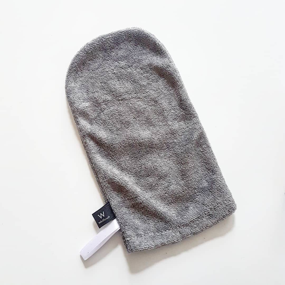 Face Cleansing Mitt